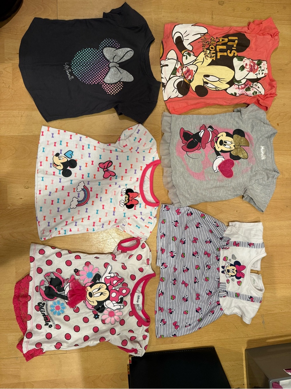 Girls Minnie Mouse shirts